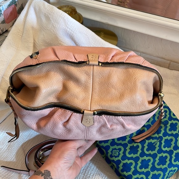 orYANY - Aquarius leather zipper tote -EUC - Picture 14 of 16